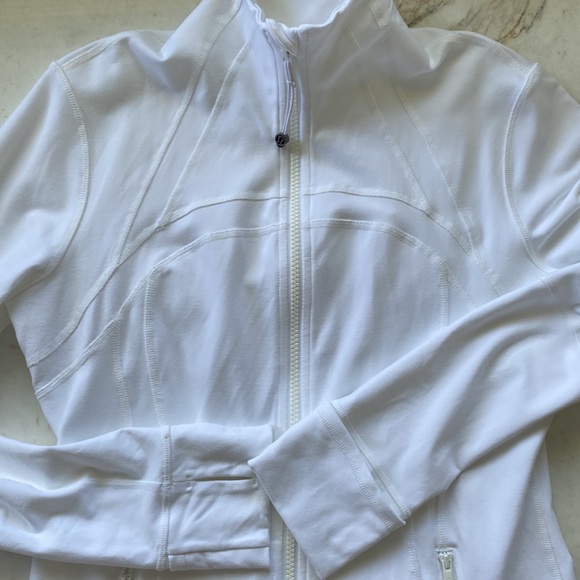 Lululemon Define Jacket - Picture 3 of 10